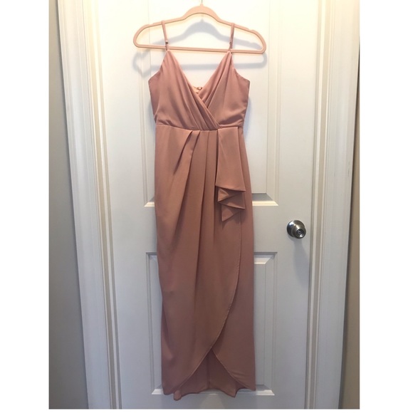 Dresses & Skirts - Light pink dress